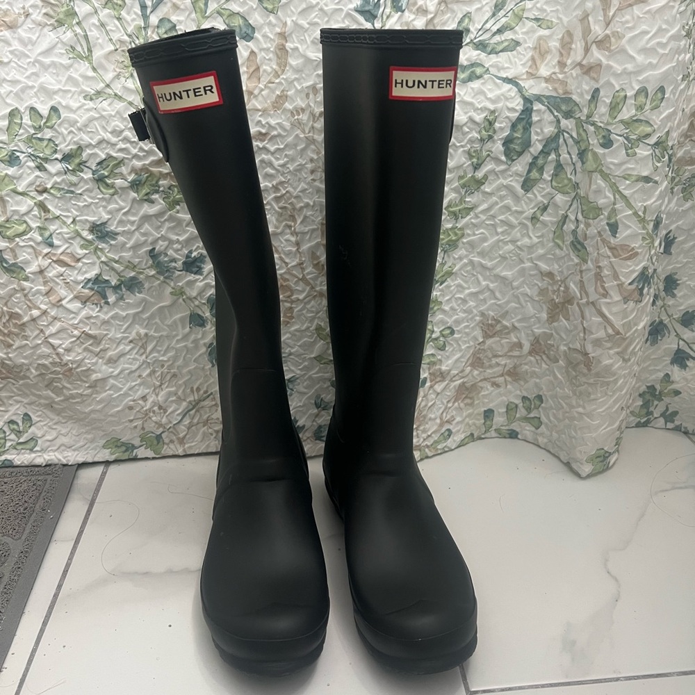 Women’s original HUNTER boots size 7